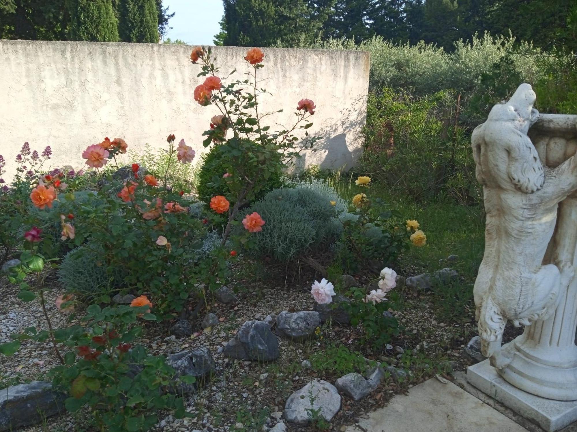 Le Mas Des Baux Bedoin Luaran gambar